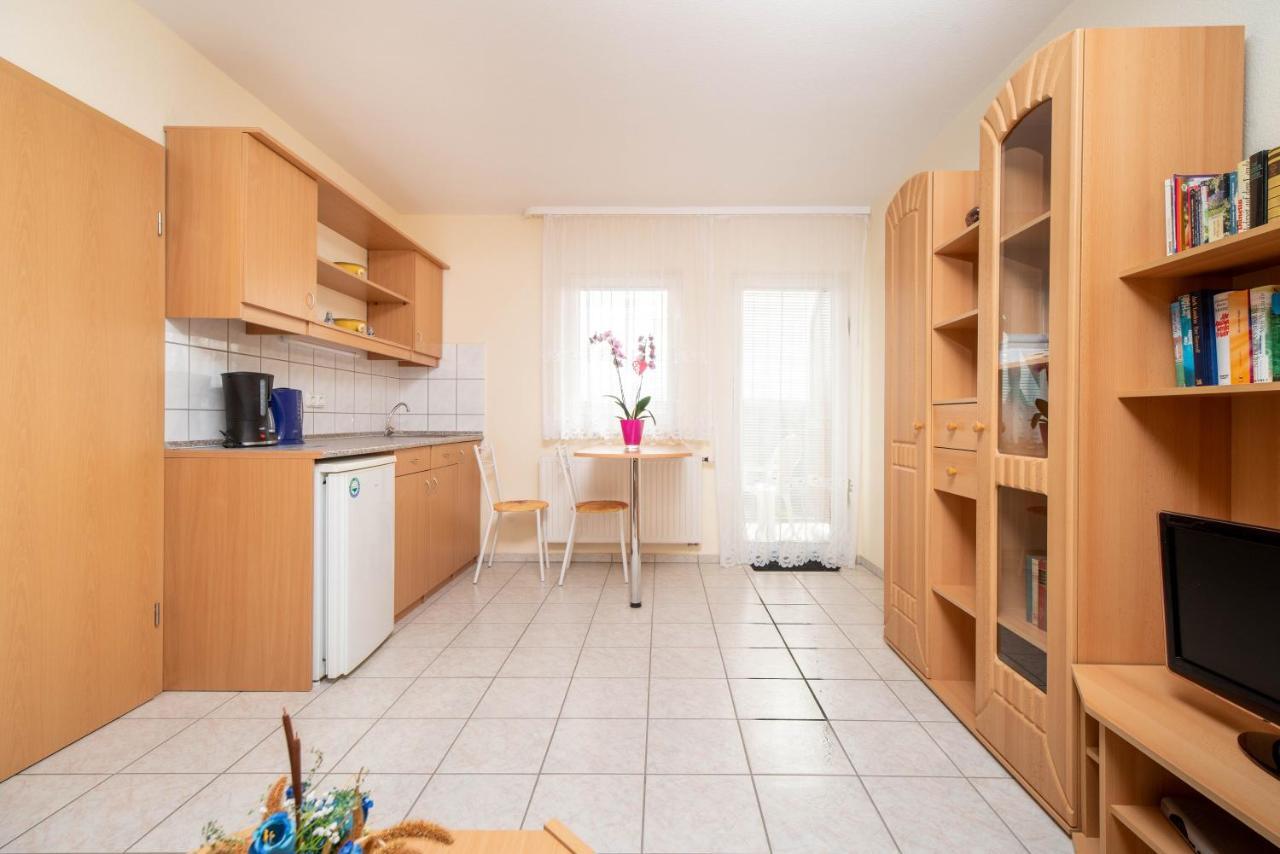 Lena Apartman Heviz Luaran gambar